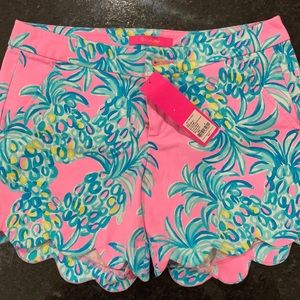 Lilly Pulitzer Buttercup Stretch Shorts NWT